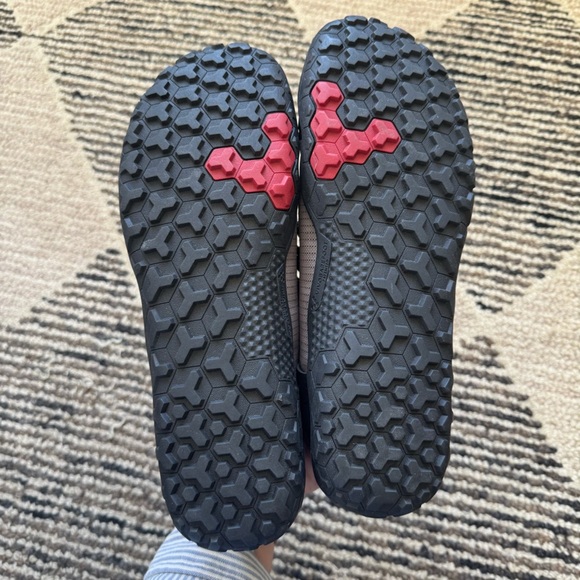 VIVOBAREFOOT Magna FG Leather Womens 40/9 Minimalist Hiking Boots/Shoes NEW - Picture 5 of 6